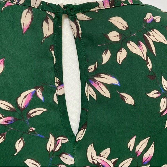 Sienna Sky Top Dark Green Leaf Print Blouse 3/4 Sleeve Cold-Shoulder Size Small - Picture 11 of 16